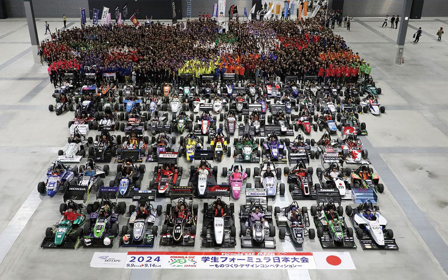 学生フォーミュラ大会の様子
